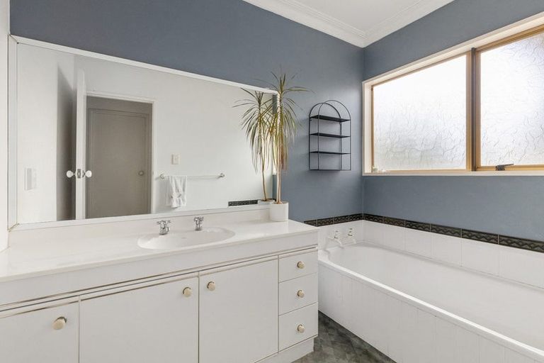 Photo of property in 26 Shelley Street, Otumoetai, Tauranga, 3110