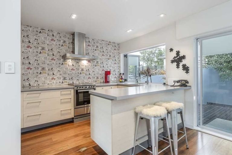 Photo of property in 2/14 Rangitira Avenue, Takapuna, Auckland, 0622