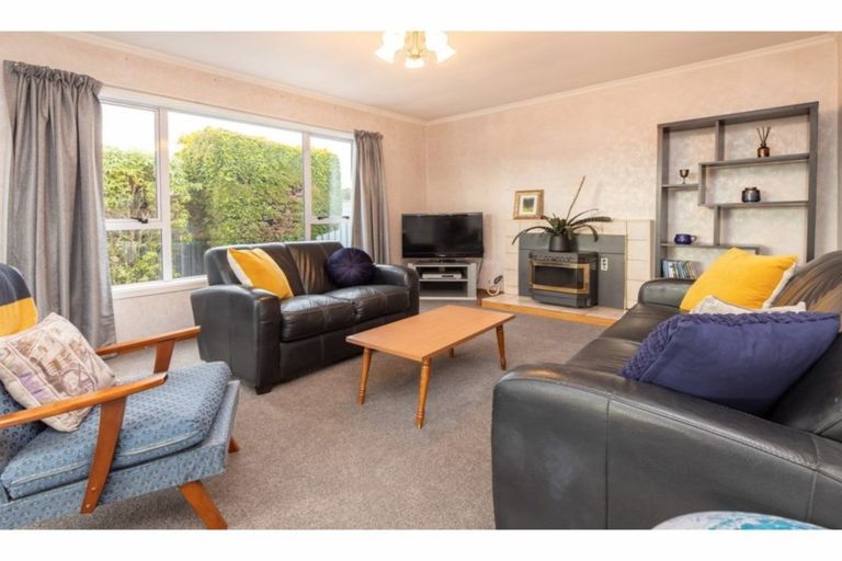 Photo of property in 18 Everest Street, Burnside, Christchurch, 8053