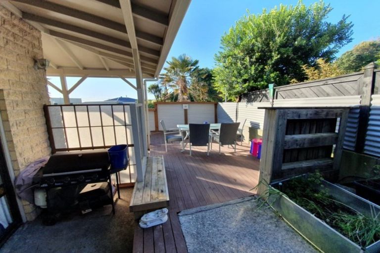 Photo of property in 2 Stanton Crescent, Karoro, Greymouth, 7805