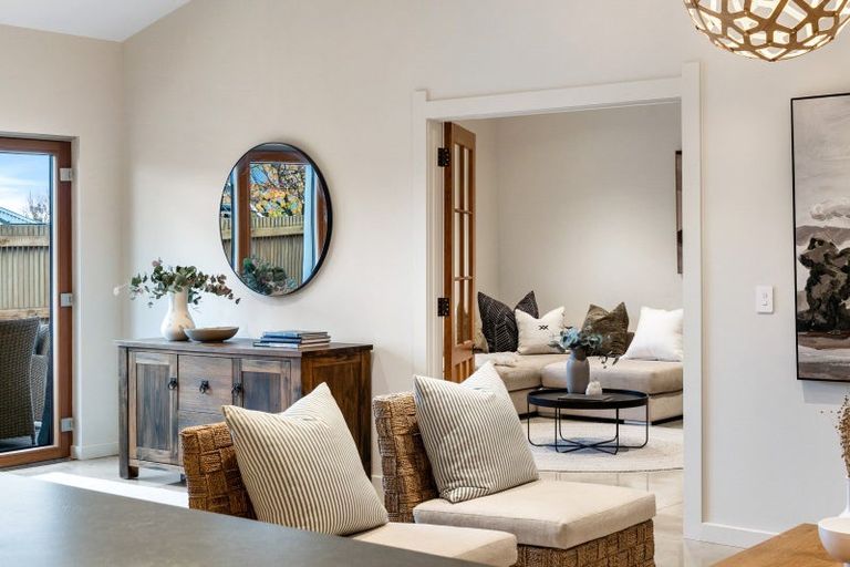 Photo of property in 2 Rich Rise, Havelock North, 4130