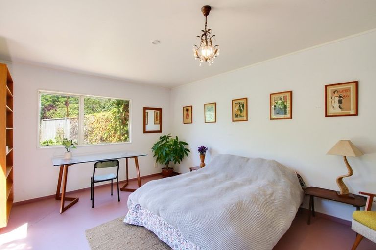 Photo of property in 11-13 Kuku Street, Te Awanga, 4102