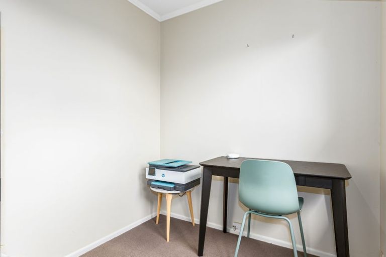 Photo of property in 7 Motukaraka Point, Pauatahanui, Porirua, 5381