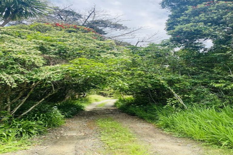 Photo of property in Waipiro Road, Te Puia Springs, Tokomaru Bay, 4079