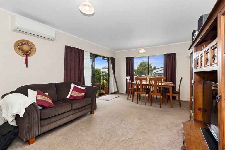 Photo of property in 6 Bartholomew Drive, Nawton, Hamilton, 3200