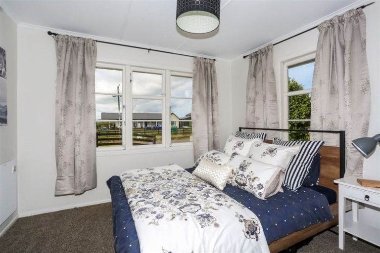 Photo of property in 104 Kaihau Road, Karioitahi, Waiuku, 2683