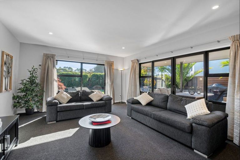 Photo of property in 5 Guinea Drive, Prebbleton, 7604