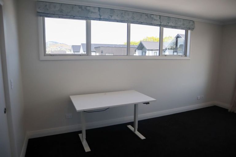 Photo of property in 19 Holmes Hanover Lane, Halswell, Christchurch, 8025