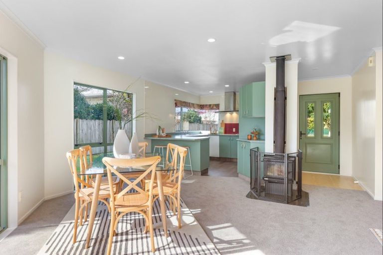 Photo of property in 13 Homewood Avenue, Levin, 5510