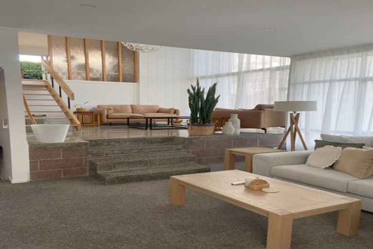 Photo of property in 13a Grand View Road, Te Kamo, Whangarei, 0112