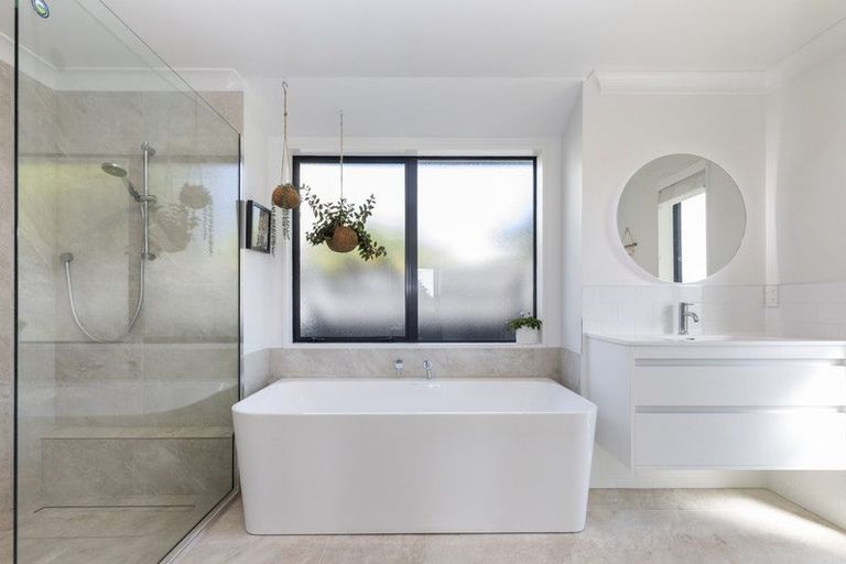 Photo of property in 16 Fishermans Rest, Waimairi Beach, Christchurch, 8083