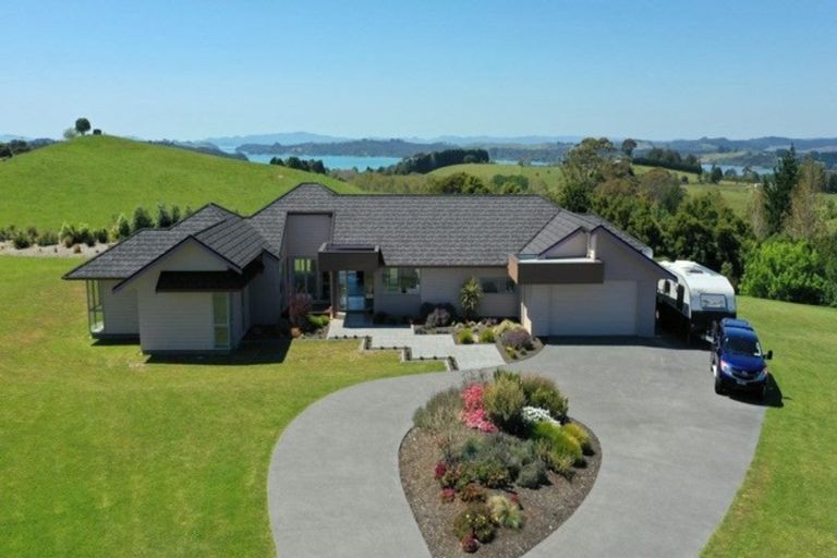 Photo of property in 34a Rangitane Road, Kerikeri, 0294
