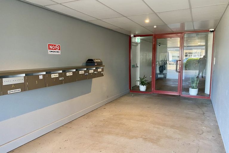 Photo of property in 33b Florence Avenue, Orewa, 0931