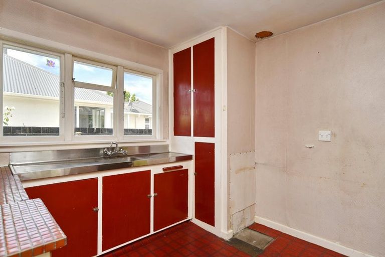 Photo of property in 36 Evesham Crescent, Spreydon, Christchurch, 8024