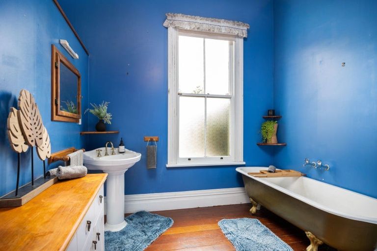 Photo of property in 26 Takiroa Street, Urenui, 4375