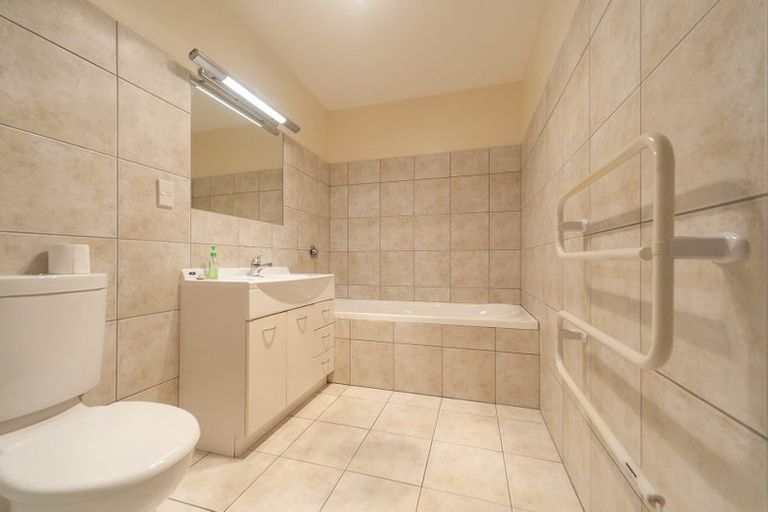 Photo of property in 12 Futuna Close, Karori, Wellington, 6012