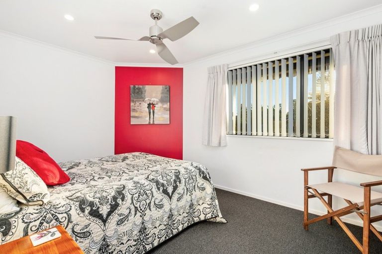 Photo of property in 267 Fairway Drive, Te Kamo, Whangarei, 0112