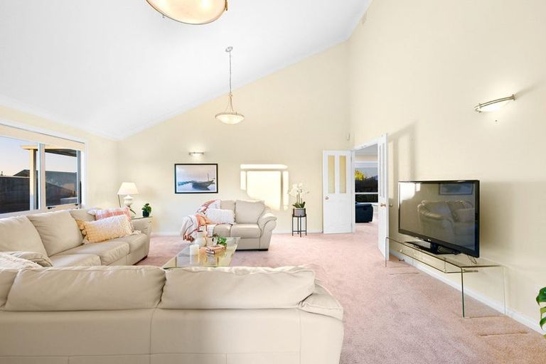 Photo of property in 21 Portobello Way, Huntington, Hamilton, 3210