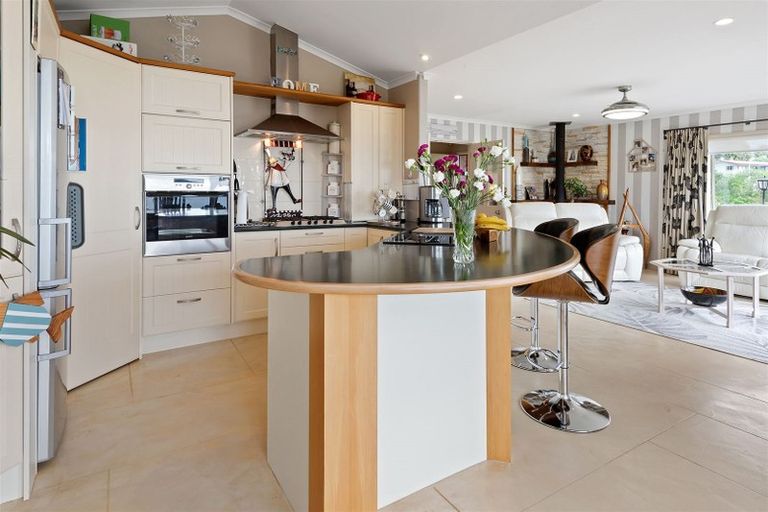 Photo of property in 24 Darch Point Road, Whangarei Heads, Whangarei, 0174