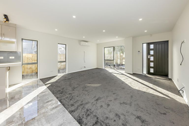 Photo of property in 28b Fernaig Street, Papakura, 2110