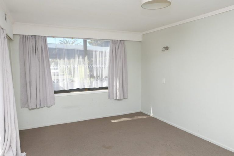 Photo of property in 20 Ngapotiki Street, Paraparaumu Beach, Paraparaumu, 5032