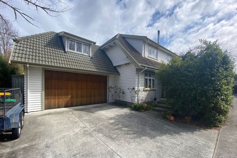 Photo of property in 4 Thorrington Road, Cashmere, Christchurch, 8022