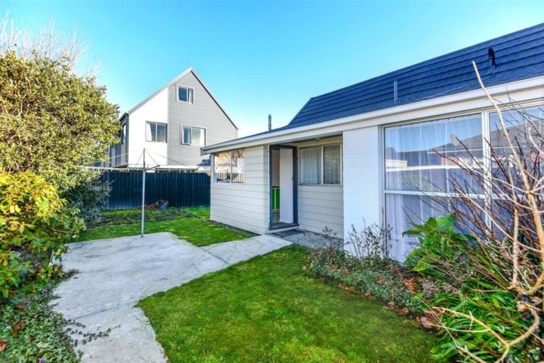 Photo of property in 4/470 Hereford Street, Linwood, Christchurch, 8011