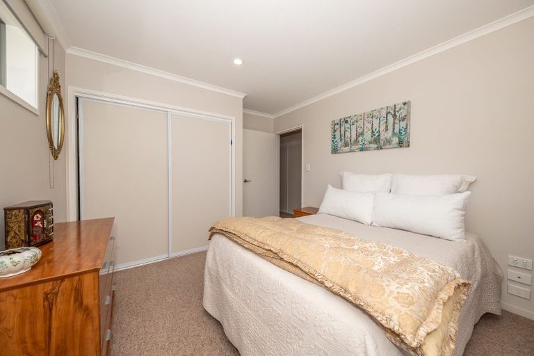 Photo of property in 146c Romilly Street, Westport, 7825