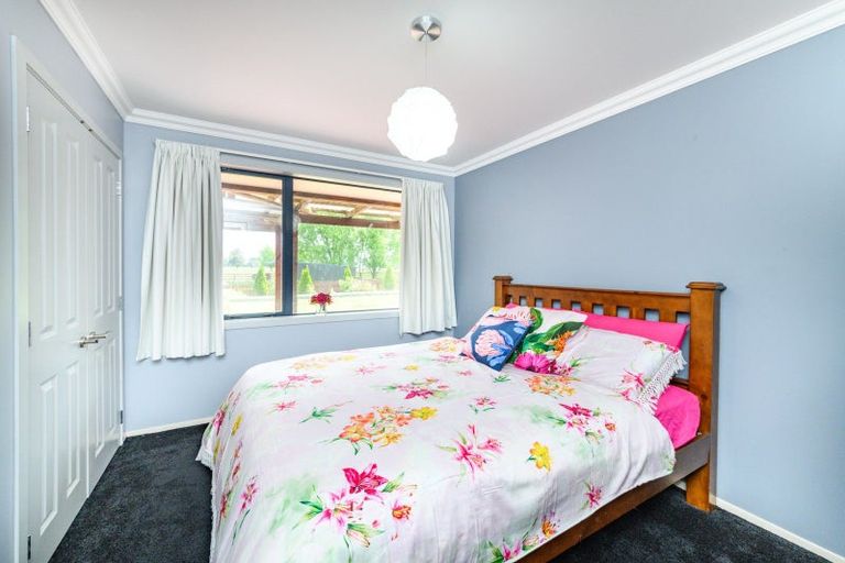Photo of property in 339 Stoney Creek Road, Kelvin Grove, Palmerston North, 4470
