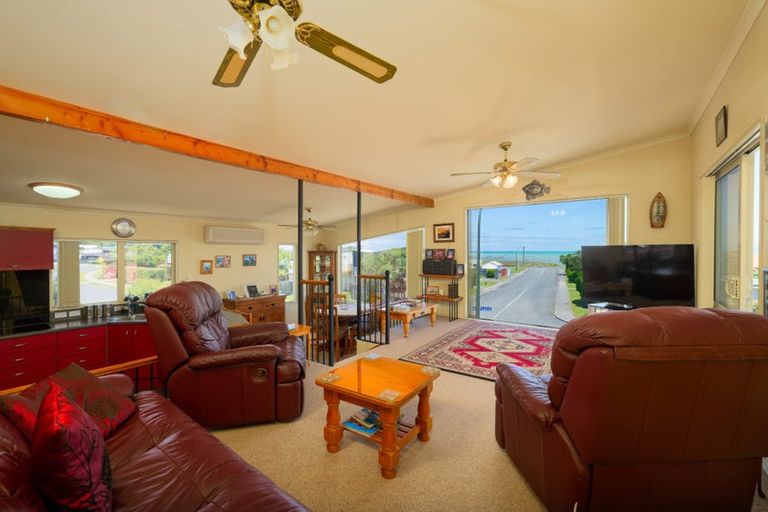 Photo of property in 36 Kotare Place, South Bay, Kaikoura, 7300