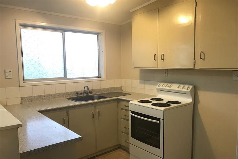 Photo of property in 5/66 Astley Avenue, New Lynn, Auckland, 0600