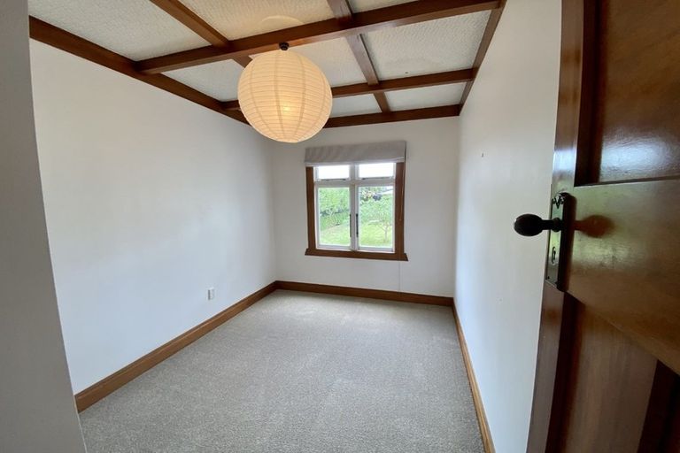 Photo of property in 8 Roach Street, Marewa, Napier, 4110