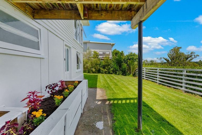 Photo of property in 13 Mount View Place, Spotswood, New Plymouth, 4310