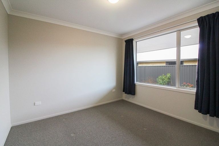 Photo of property in 22 Silver Springs Boulevard, Mosgiel, 9024