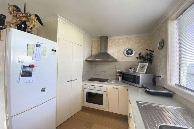 Photo of property in 291 Princes Street, Strathern, Invercargill, 9812