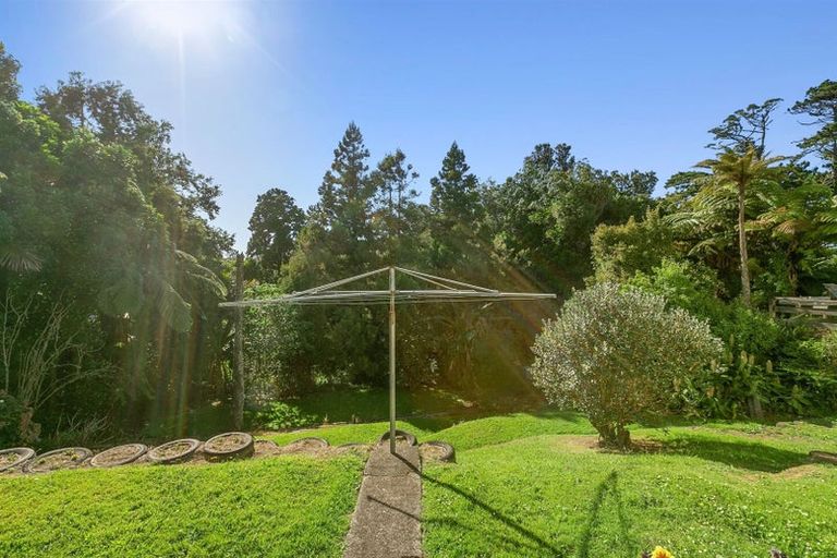 Photo of property in 44 Woodleigh Street, Frankleigh Park, New Plymouth, 4310