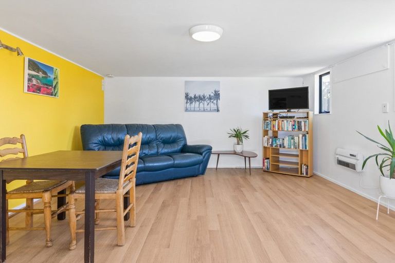 Photo of property in 52 Park Terrace, Blenheim, 7201