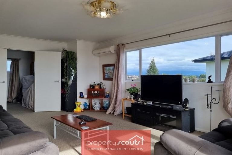 Photo of property in 16 Nadine Stanton Drive, Bell Block, New Plymouth, 4312
