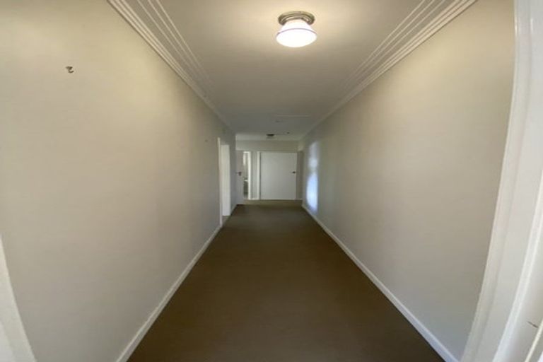 Photo of property in 48 Kitchener Road, Milford, Auckland, 0620