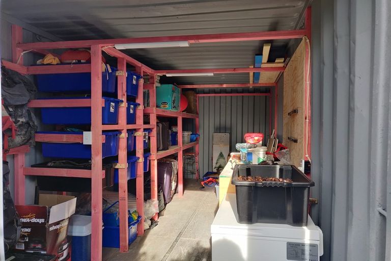 Photo of property in 37 Kent Street, Kingston, Athol, 9793