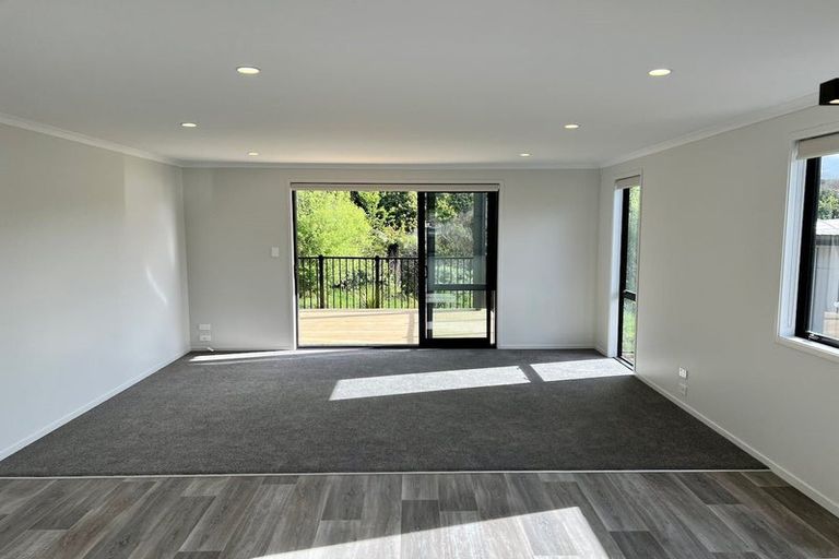 Photo of property in 16 Wrybill Way, Welcome Bay, Tauranga, 3112