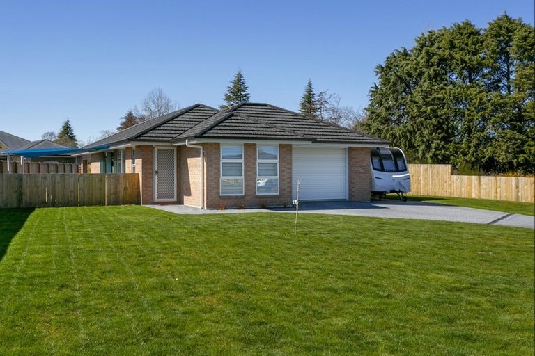 Photo of property in 13 Ngahana Place, Turangi, 3334