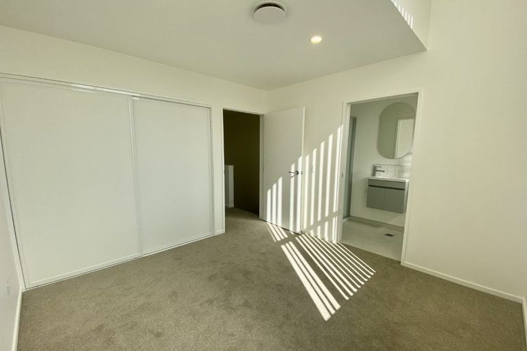 Photo of property in 2/2 Hammond Place, Spreydon, Christchurch, 8024