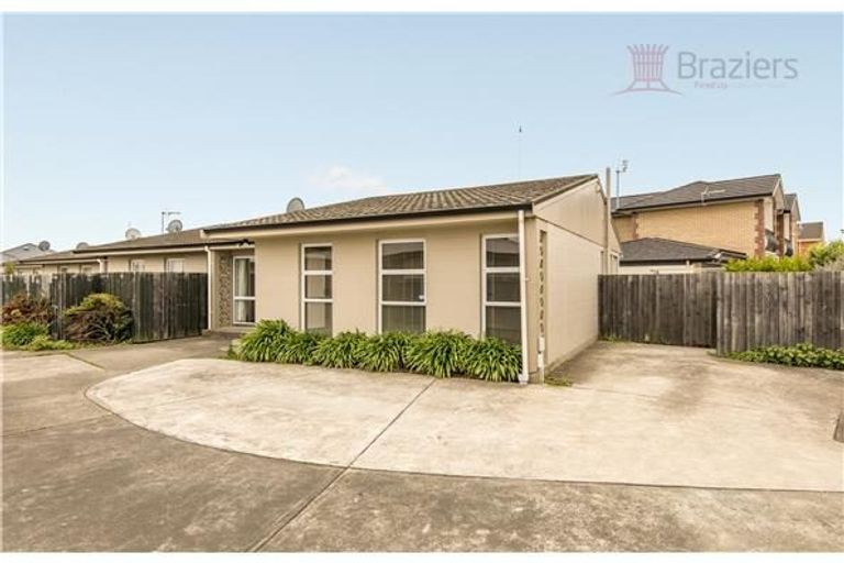 Photo of property in 1/18 George Street, Riccarton, Christchurch, 8041