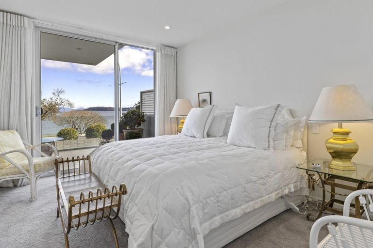 Photo of property in 110 Lake Terrace, Taupo, 3330