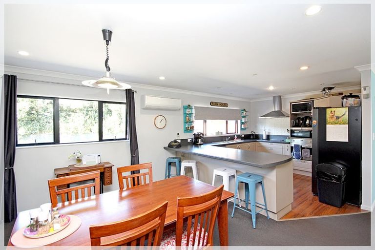 Photo of property in 39 Palmer Road, Foxton Beach, Foxton, 4891