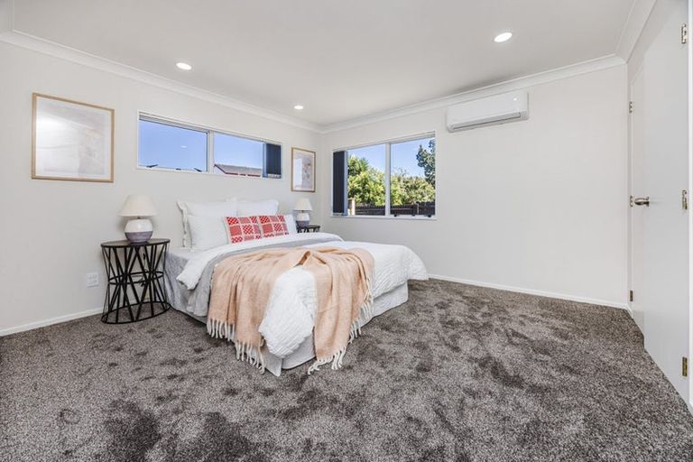 Photo of property in 15 Advocate Place, Randwick Park, Auckland, 2105