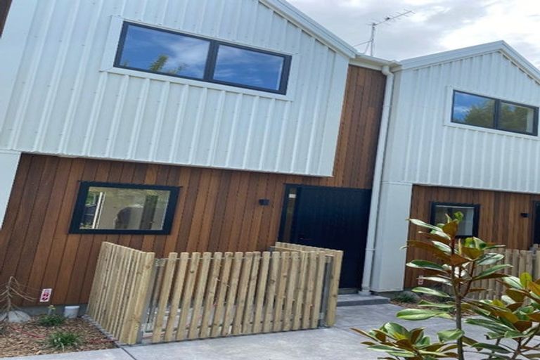 Photo of property in 2/18 Cross Street, Phillipstown, Christchurch, 8011