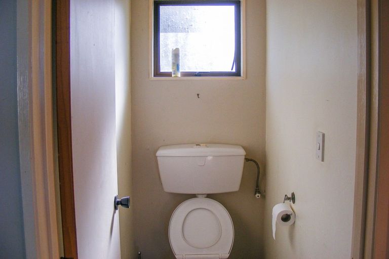 Photo of property in 45 Avenue Road, Foxton, 4814