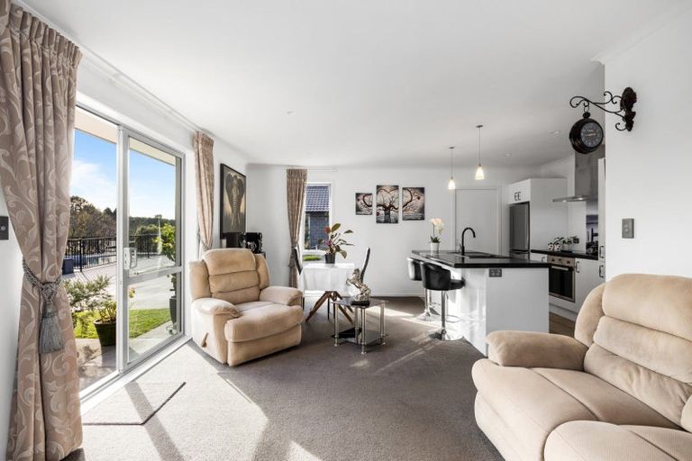 Photo of property in 10 Hayden Way, Welcome Bay, Tauranga, 3112